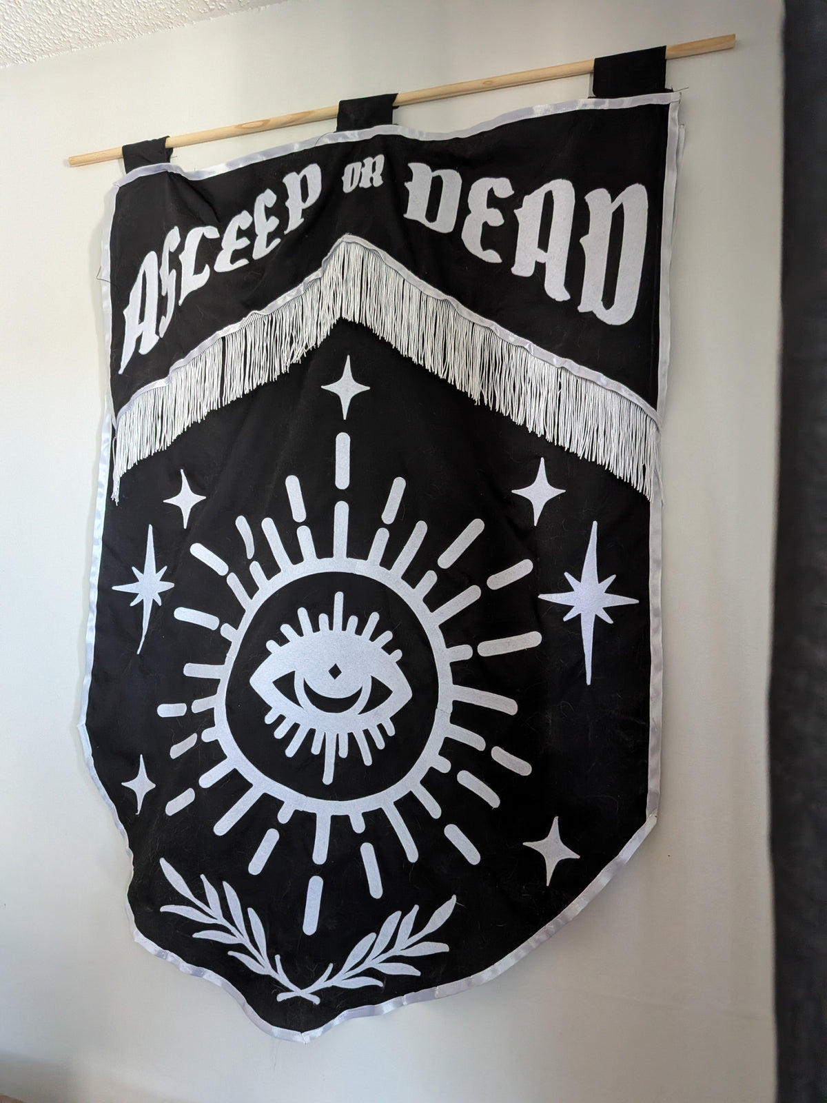 My Chemical Romance: Famous Last Words Pennant/Wall Hanging/Banner/Flag